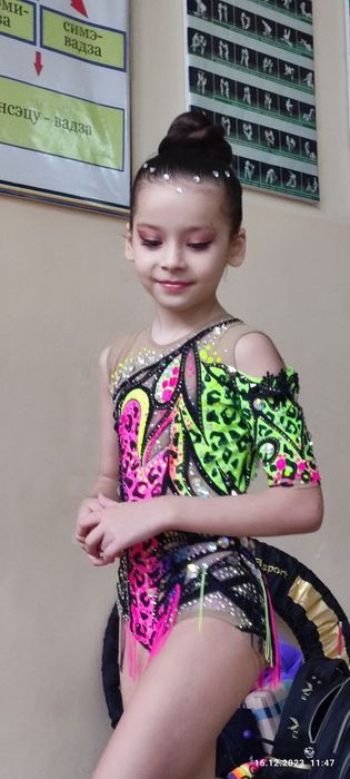 Купальник для художественной гимнастики