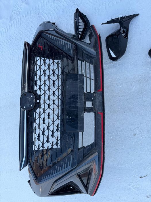 Продам бампер на Changan X5 plus