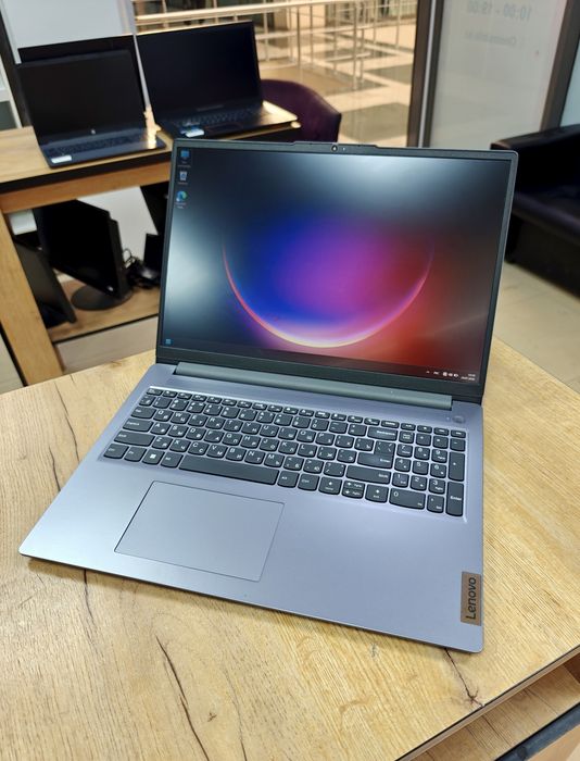 Ноутбук Lenovo | Core i5-12450H | 16 ОЗУ | Бизнес Класс