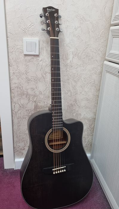 Продам новую гитару