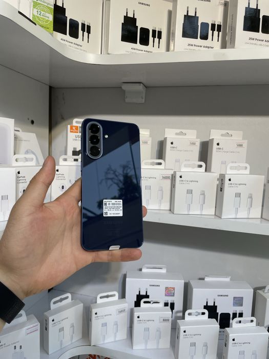 Samsung a57 8/256