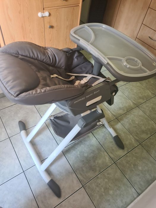 Scaunul de masă Joie Mimzy Spin 3 în 1