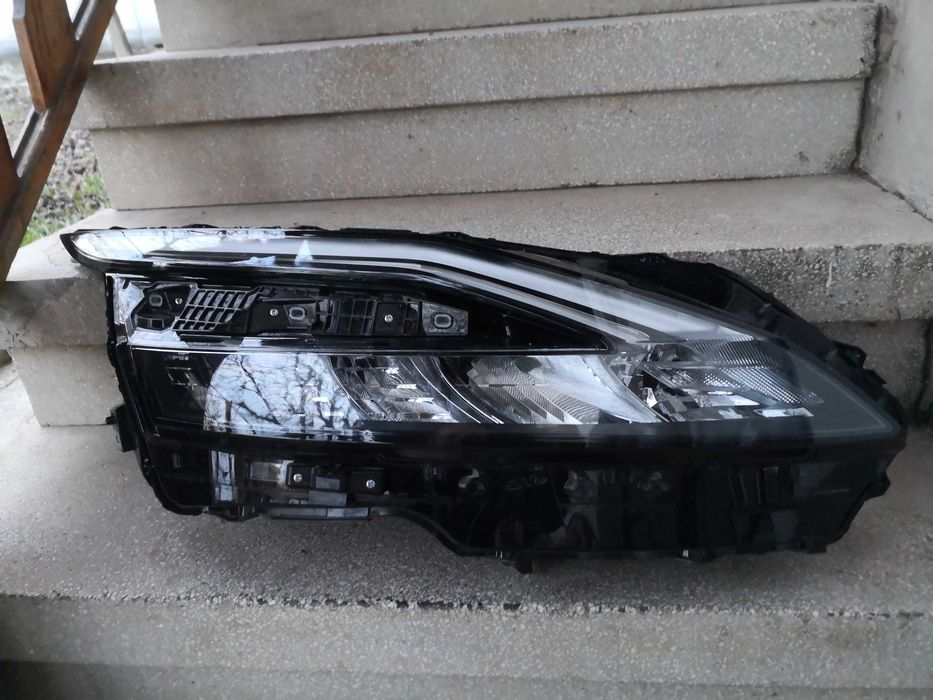 Фар Nissan Qashqai J12 FULL LED десен/фар Нисан Кашкай LED