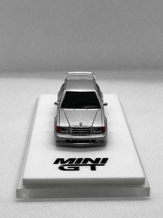 MINIGT | Hotwheels Хотвилс | Mercedes-Benz 190E Evolution (II)