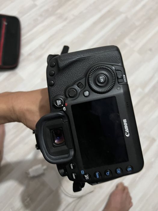 Canon mark4  24-70