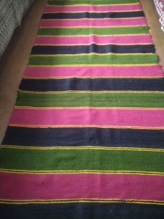 Covor tradițional din lână, țesut manual – 2,5 m × 1 m