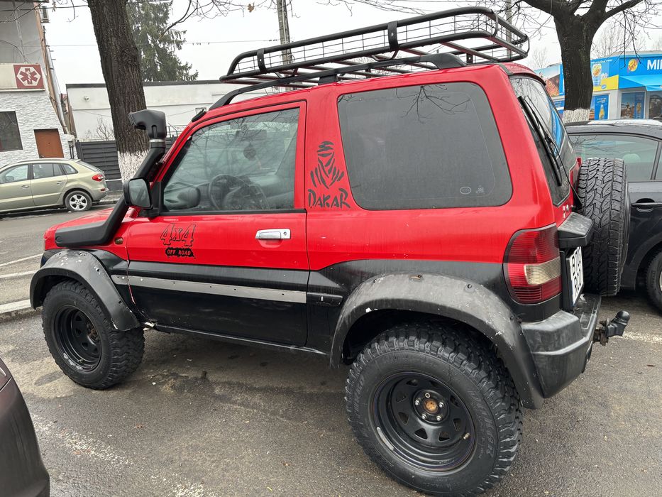 Vand Pajero Pinin 2000