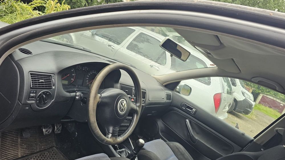 VOLKSWAGEN Golf 2002 — imagine 5