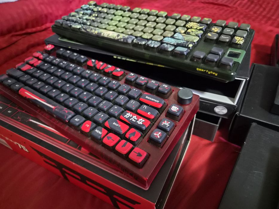 Tastatura QWERTYKEY75 Samurai