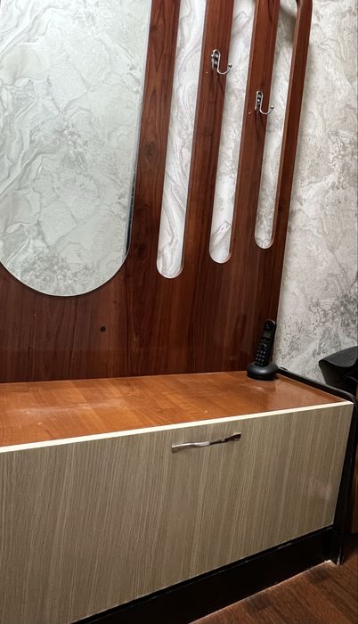 прихожая шкаф ,,