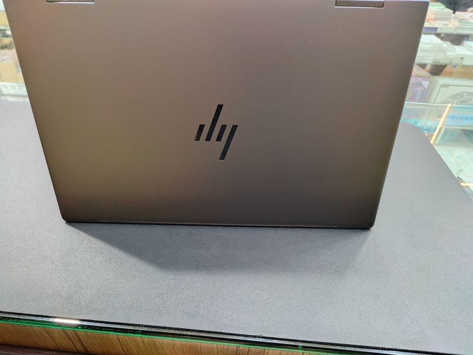 HP Envy x360 15.6 ultra 7