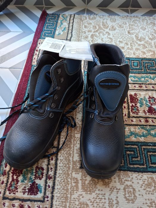 Ботинки рабочие 42 размер,обмен
