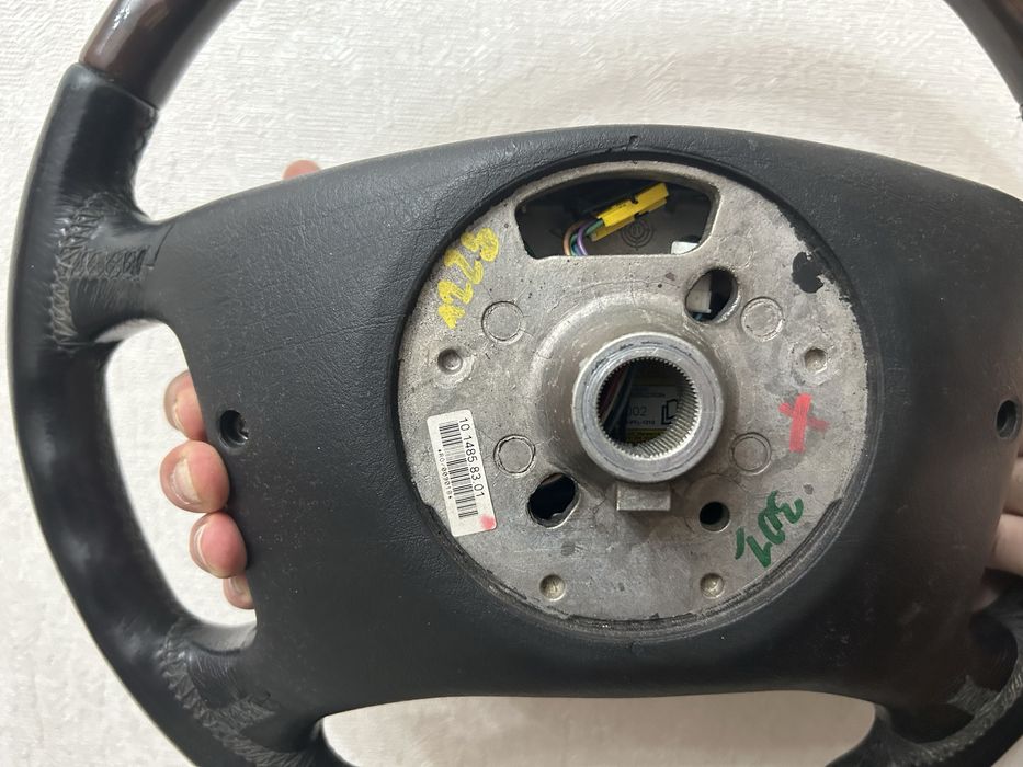 Руль BMW e39 в отличном состоянии