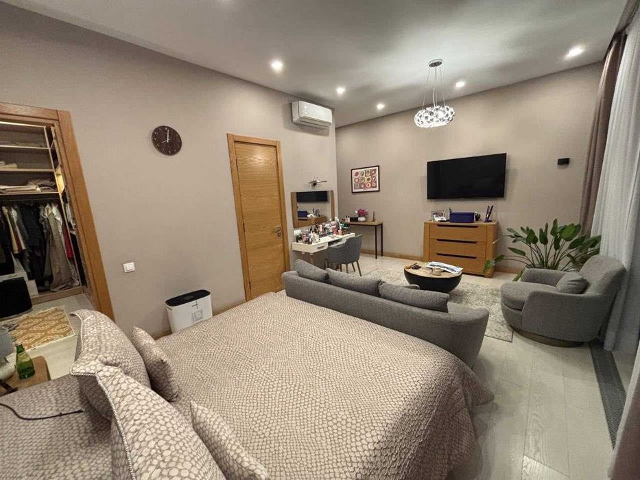 Продаётся современный дом в стиле Modern 10 соток [VS]