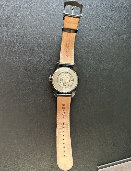 Часовник Bulova Skeleton