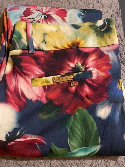 Costum de fete 36 sacou elastic matlasat pantaloni