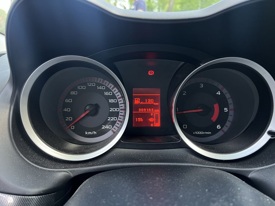 Mitsubishi lancer 2.0 Did