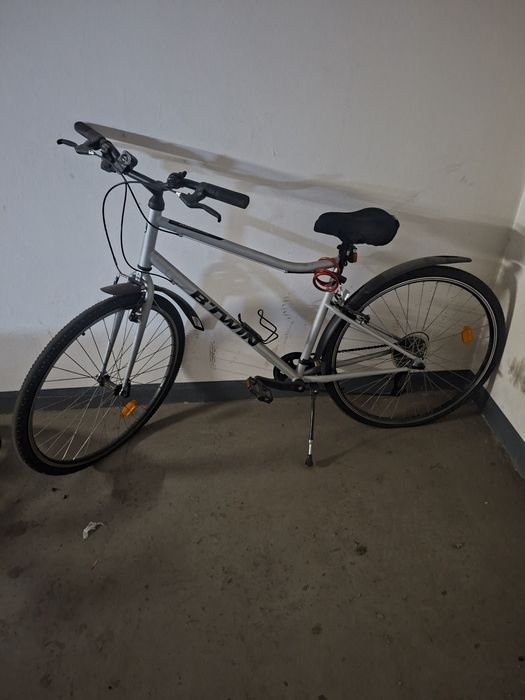 Bicicleta B-TWIN  riveside 120 stare bună 400lei