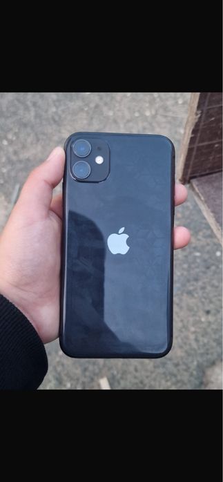 Iphone 11 обменяю