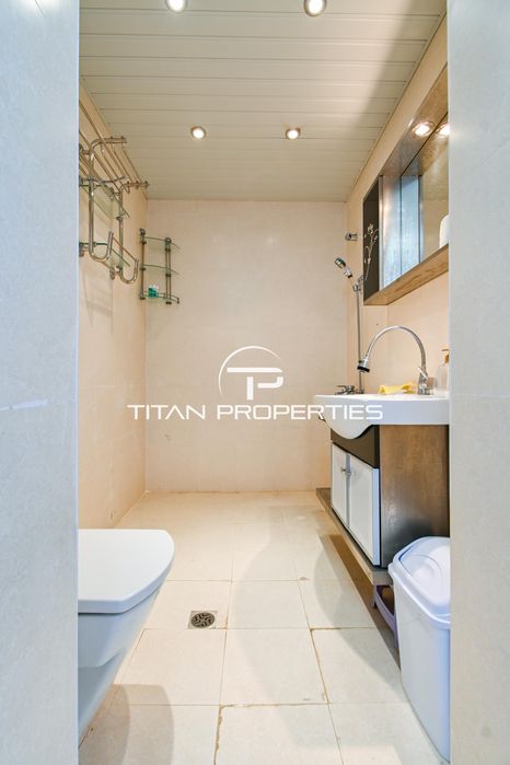 Дава се под наем Тристаен апартамент в София, Връбница 2 - 105 кв.м за 716 € - Снимка #13