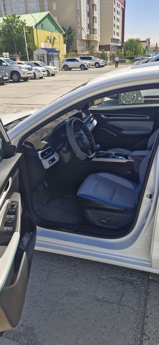 Geely emgrand 2024 1.5