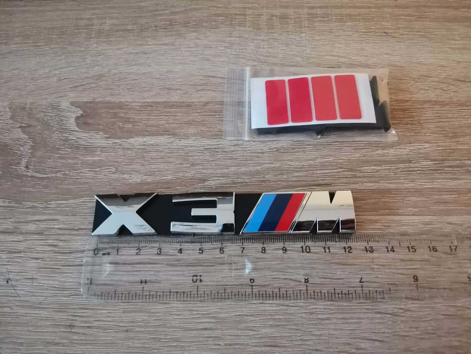Предна решетка сребриста емблема BMW X3M