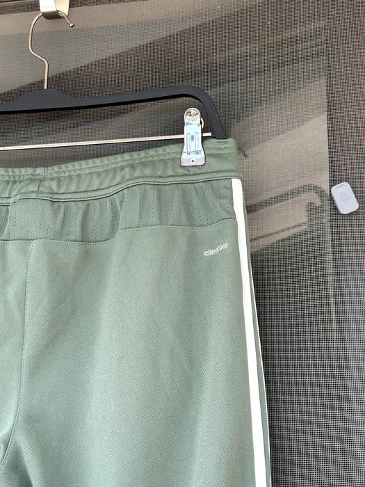 Дамско долнище Adidas (Tiro 25 Essentials) - размер М, Отлично състояние