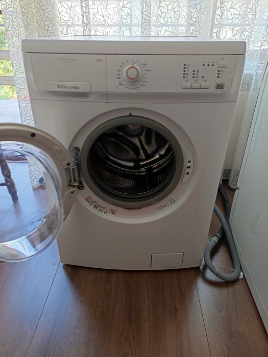 Пералня Electrolux (Електролукс)