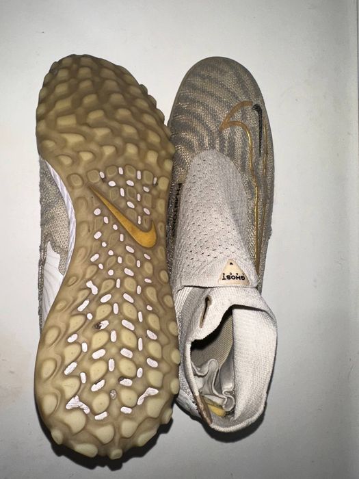 Бутсы Nike phantom