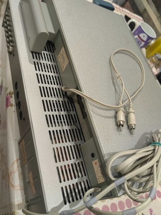 PHILIPS Тунер и усилвател