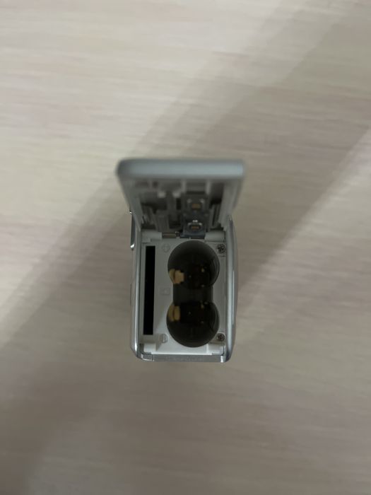 продам цифровую камеру Rekam