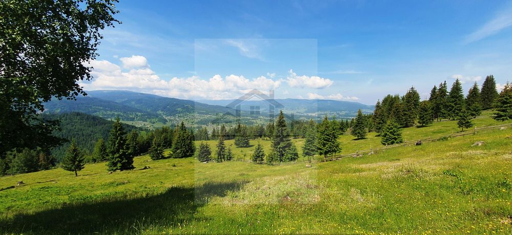 De vanzare teren situat in PANACI, sat COVERCA