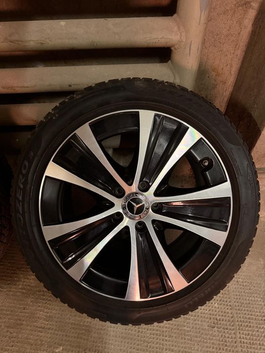 Jante Mercedes E Class originale, cu cauciucuri de iarna Pirelli  W213