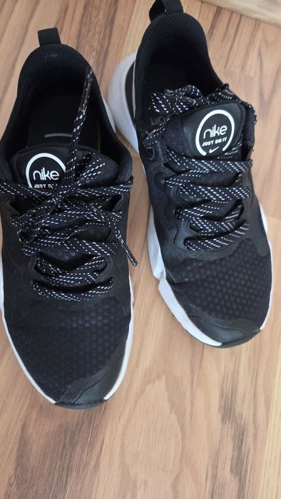 Papuci Nike nr. 36