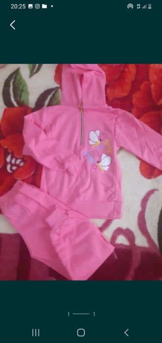 Продам двойки на девочку новые