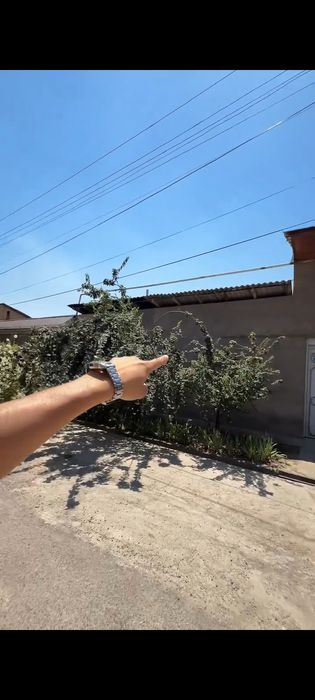Srochni yer narxida hovli sotiladi