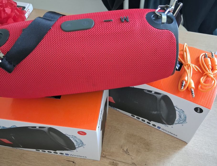 Колонка Jbl xtreme