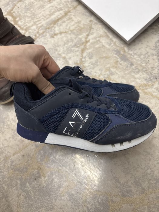 Продам кроссовки оригинал