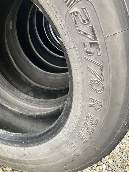 Гуми за камион 275-70-22.5