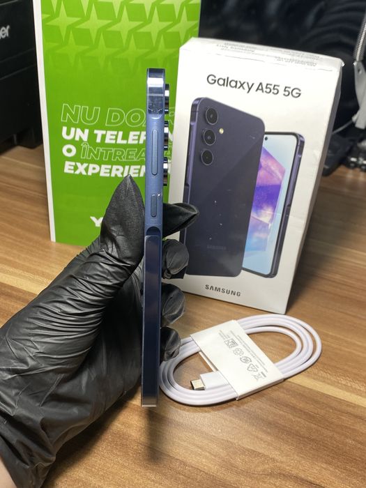 Samsung Galaxy A55 • 128 GB • Awesome Navy