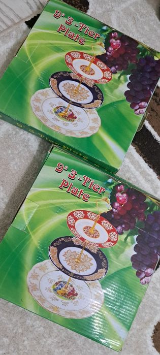 Этажерки 2 шт одинаковые