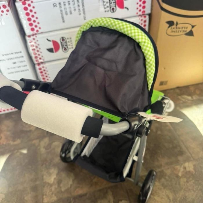 Качествена, нова количка за кукли внос Амазон