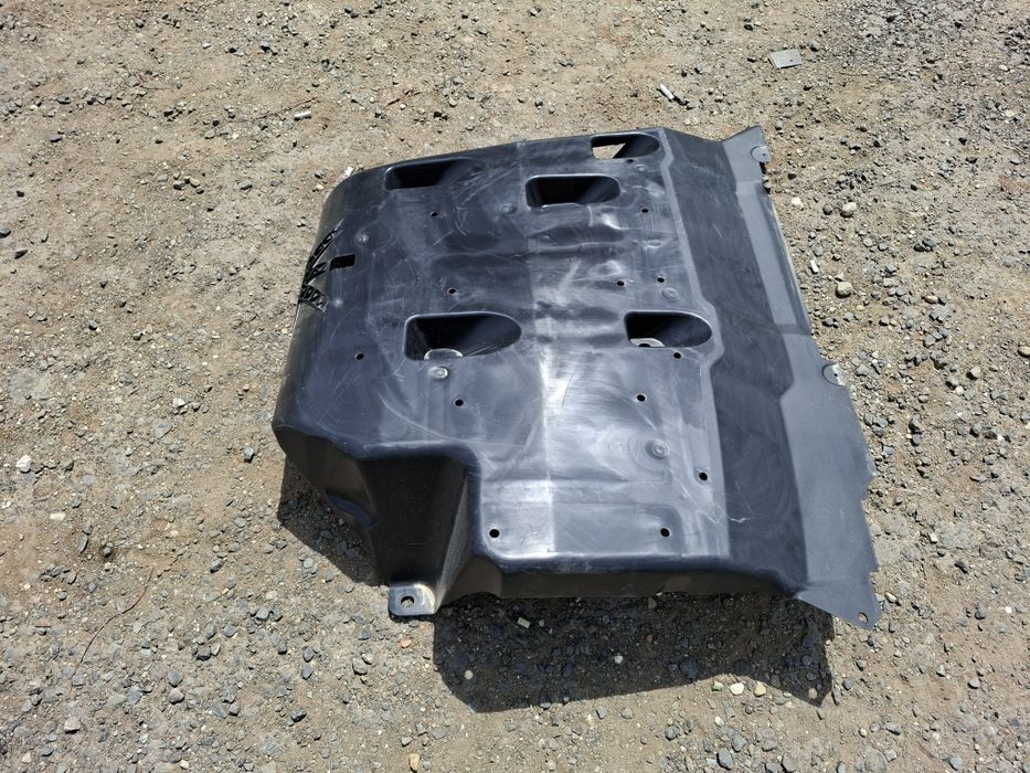 Scut protecție spate  dacia duster 2024 2025 2026