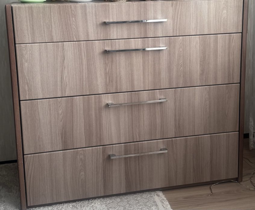 Комод продается.