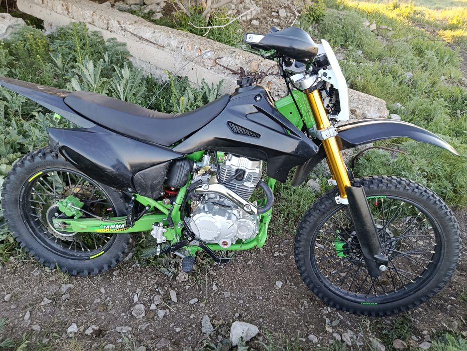 Продам эндуро Yamma 250