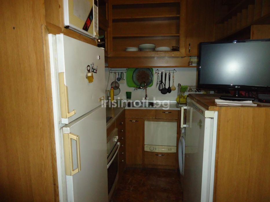 Продава се Тристаен апартамент в София, Център - 70 кв.м за 2040 €/кв.м - Снимка #3