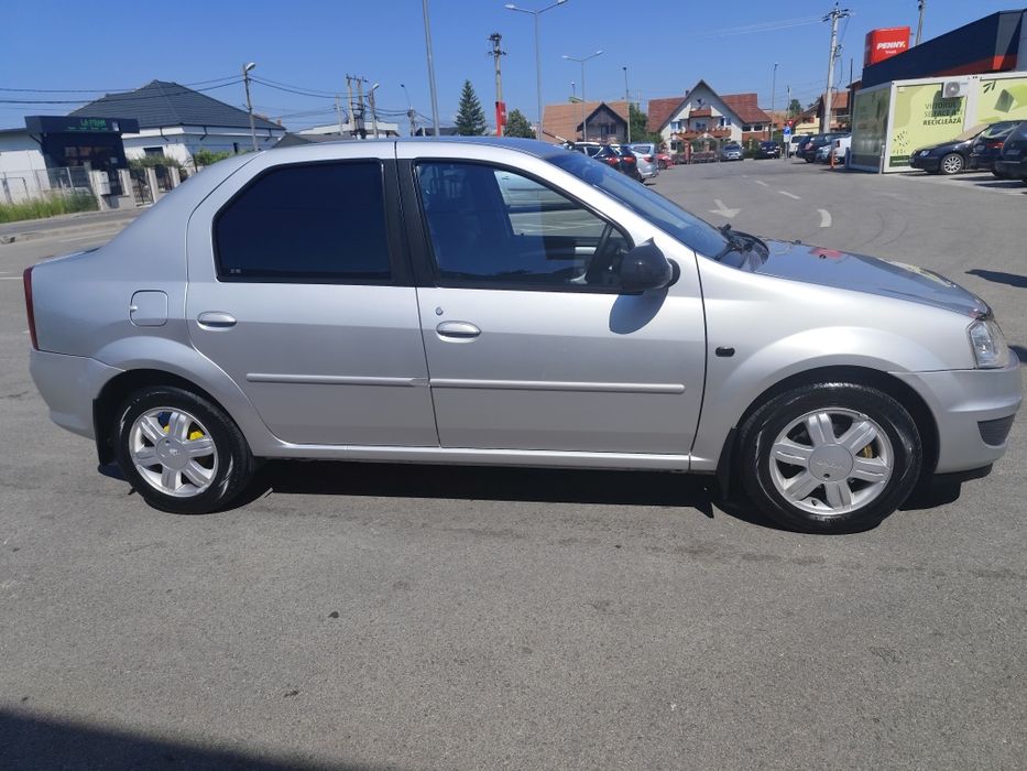 DACIA Logan 2011 — imagine 2