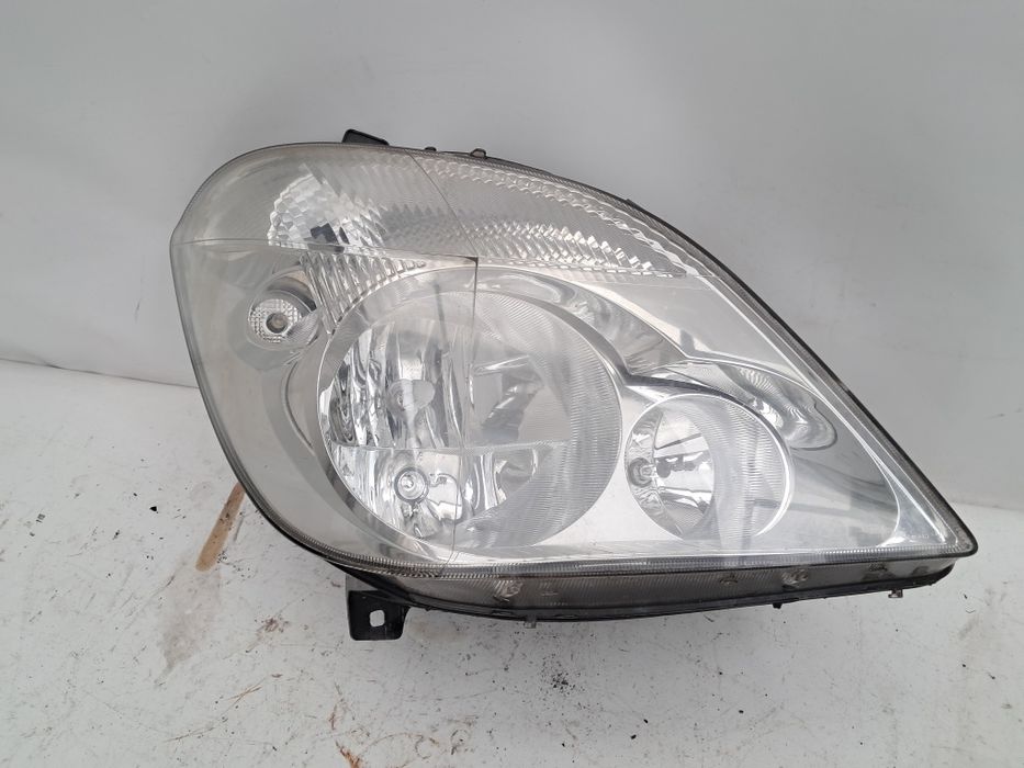 Фар Mercedes Sprinter