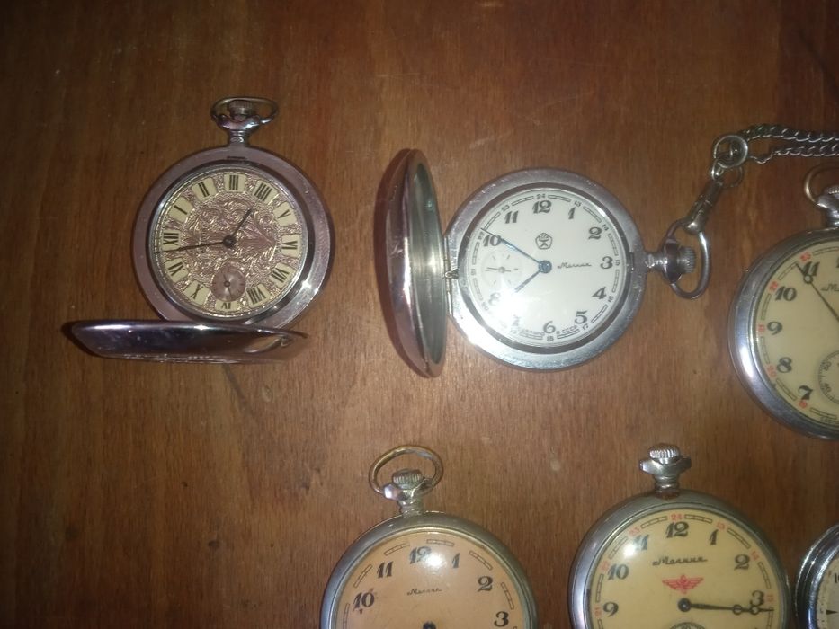 Колекция от руски джобни часовници Молния