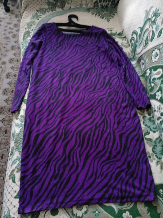 Продам женское платье